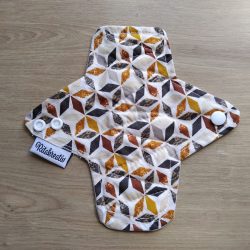 Tarka tisztasági mosható betét 18cm (piskóta forma)