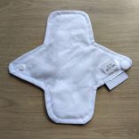 Csajos tisztasági mosható betét 16cm (piskóta forma)
