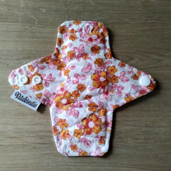 Narancs virág tisztasági mosható betét 16cm (piskóta forma)