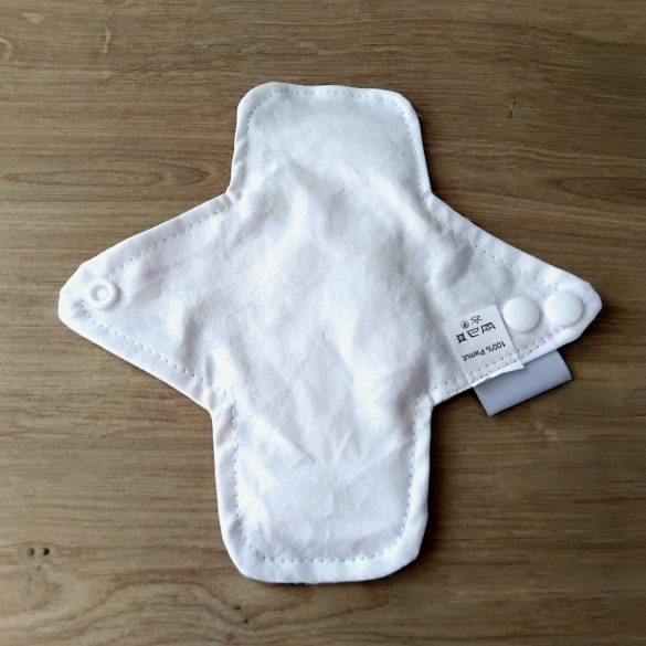 Tarka tisztasági mosható betét 18cm (piskóta forma)