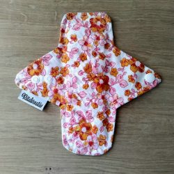   narancs virág tisztasági mosható betét 18cm (piskóta forma)