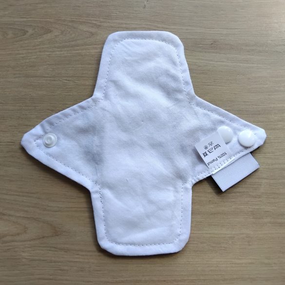 Tarka tisztasági mosható betét 16cm (piskóta forma)