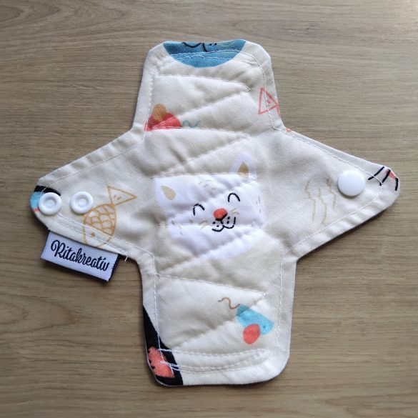 Cicamica tisztasági mosható betét 16cm (piskóta forma)