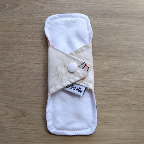 Cicamica tisztasági mosható betét 16cm (piskóta forma)
